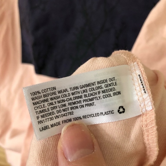 NWT Original Use Pink Graphic T-Shirt with Night Sky Design - Sz M - Picture 5 of 6